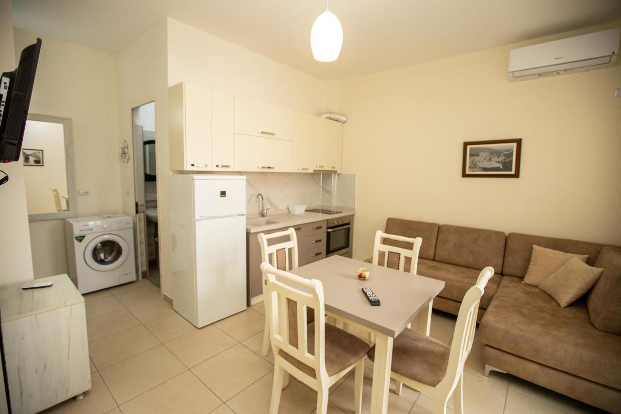 Velipoja Apartments ภายนอก รูปภาพ